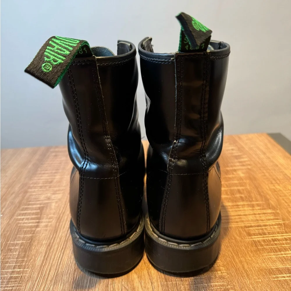 Black Leather Combat Boots - Classic Lace-Up Men's Boots